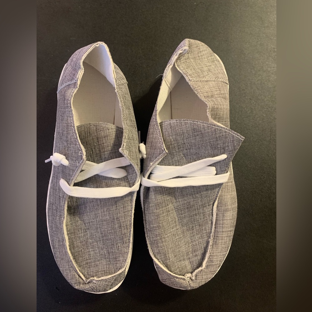 Shoes - women size 9